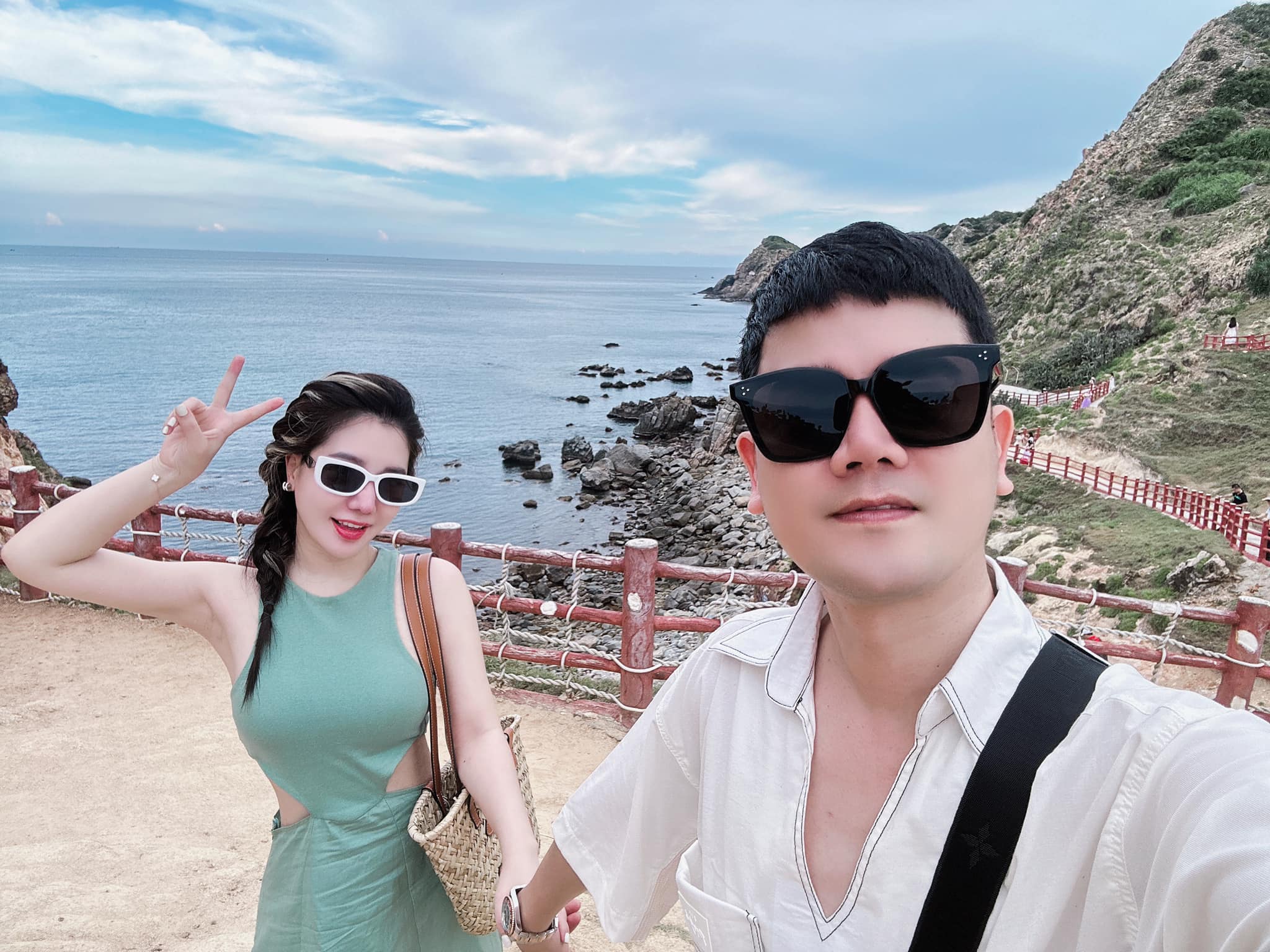 Được bố chồng giao tiệm vàng ở Hà Nội, 2 năm sau nàng dâu sợ hãi trả vội, lý do không ngờ - Ảnh 9.
