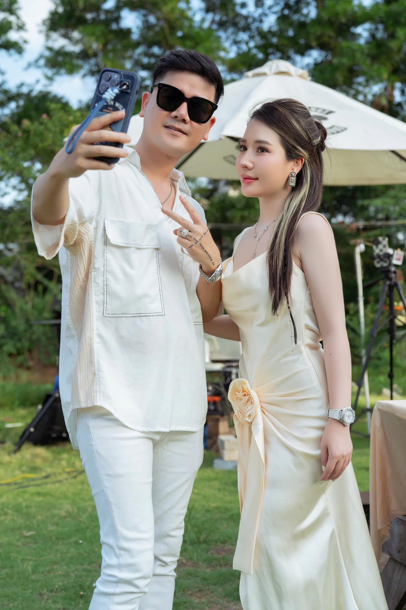 Được bố chồng giao tiệm vàng ở Hà Nội, 2 năm sau nàng dâu sợ hãi trả vội, lý do không ngờ - Ảnh 4.