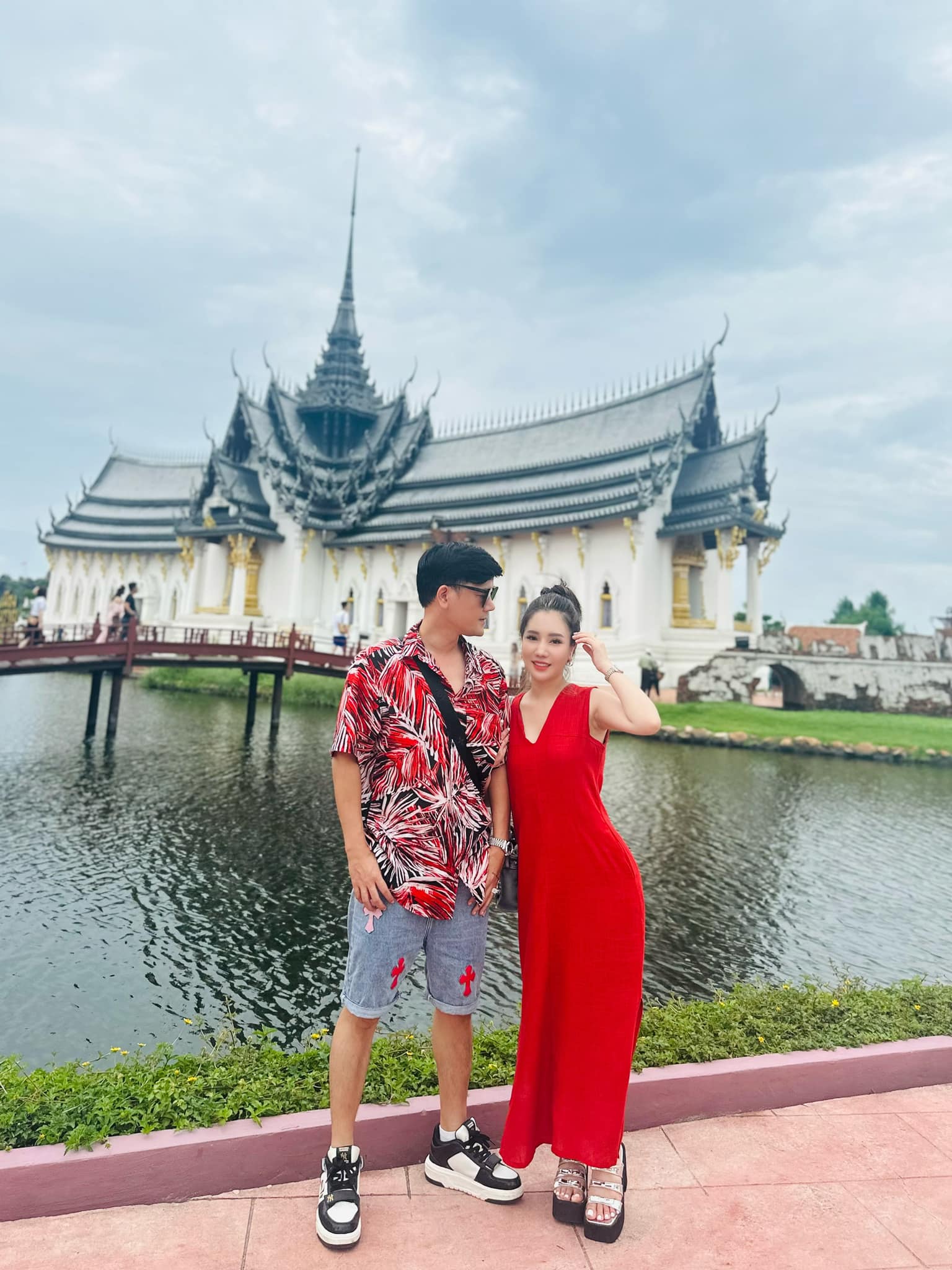 Được bố chồng giao tiệm vàng ở Hà Nội, 2 năm sau nàng dâu sợ hãi trả vội, lý do không ngờ - Ảnh 7.