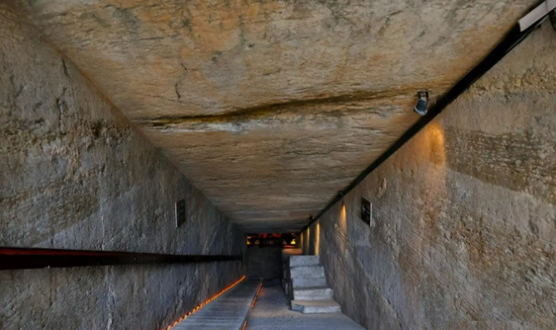 Kh&aacute;m ph&aacute; kho b&aacute;u 2,25 triệu vật thể trong hang động cổ tại Trung Quốc - Ảnh 1.