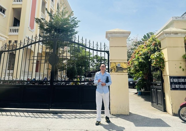 Ca sĩ Duy Mạnh kiện Mercedes - Benz Việt Nam: Phiên tòa xét xử vào ngày 25 / 4 - Ảnh 2.