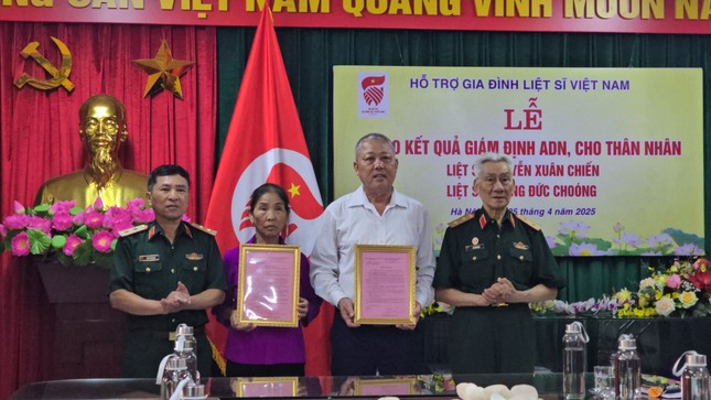 Con gái liệt sĩ nghẹn ngào nhận kết quả giám định ADN Sau 50 năm tìm kiếm - Ảnh 1.