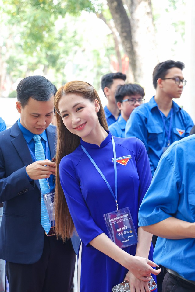 H&ograve;a Minzy l&ecirc;n tiếng về th&ocirc;ng tin nhập cư nước ngo&agrave;i - Ảnh 3.