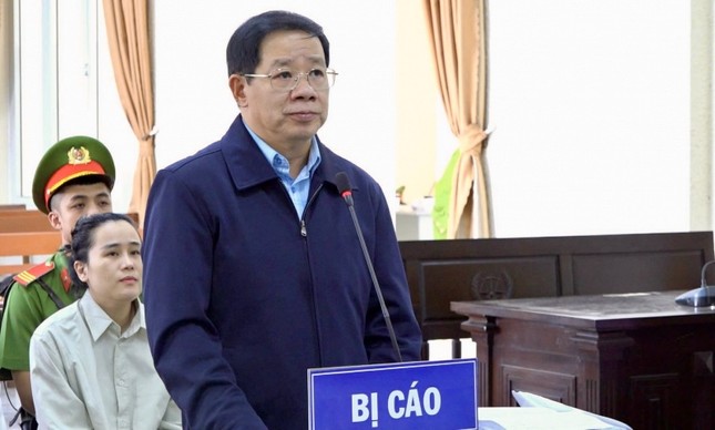 Cựu Giám đốc CDC Lâm Đồng lĩnh án vì sai phạm với Công ty Việt Á - Ảnh 2.