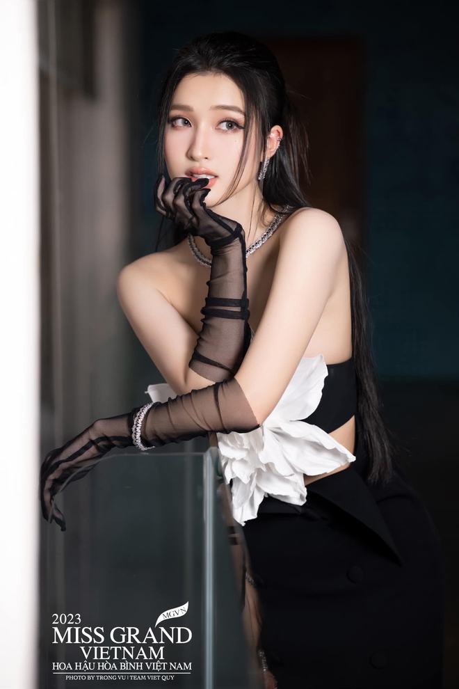 Visual xinh như Visual xinh như