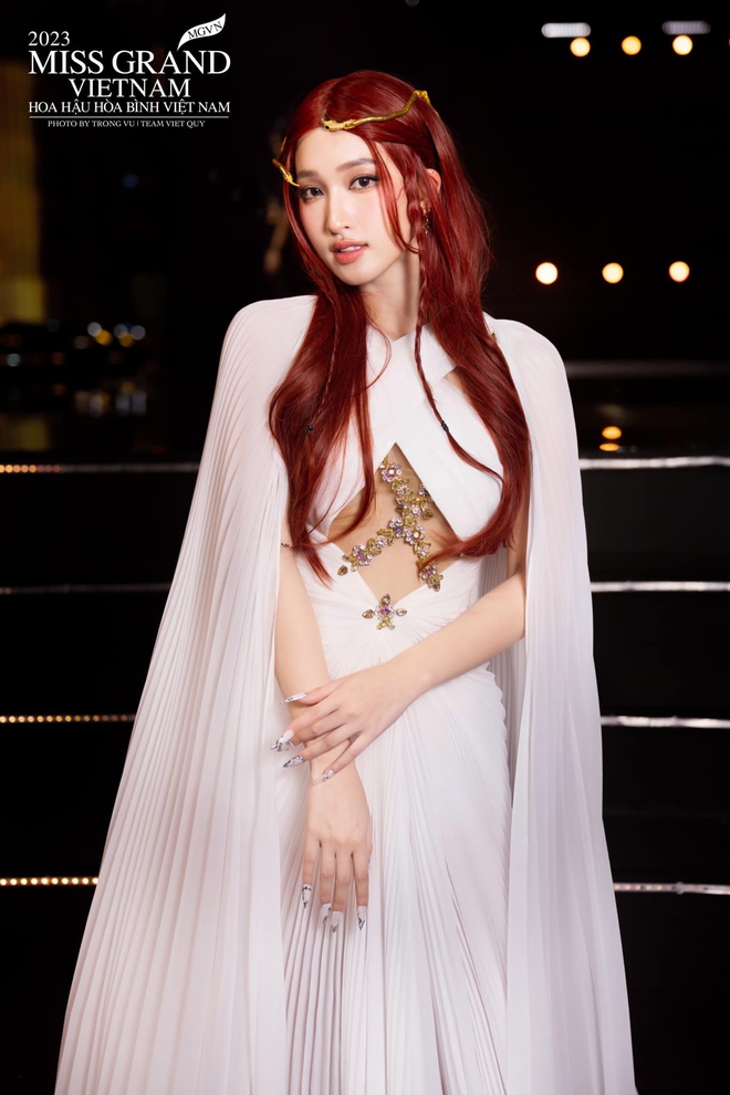 Visual xinh như Visual xinh như