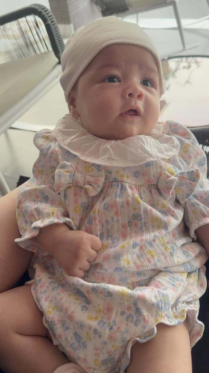 Cuộc sống l&agrave;m mẹ bỉm sữa ở tuổi 40 của Nhật Kim Anh - Ảnh 2.