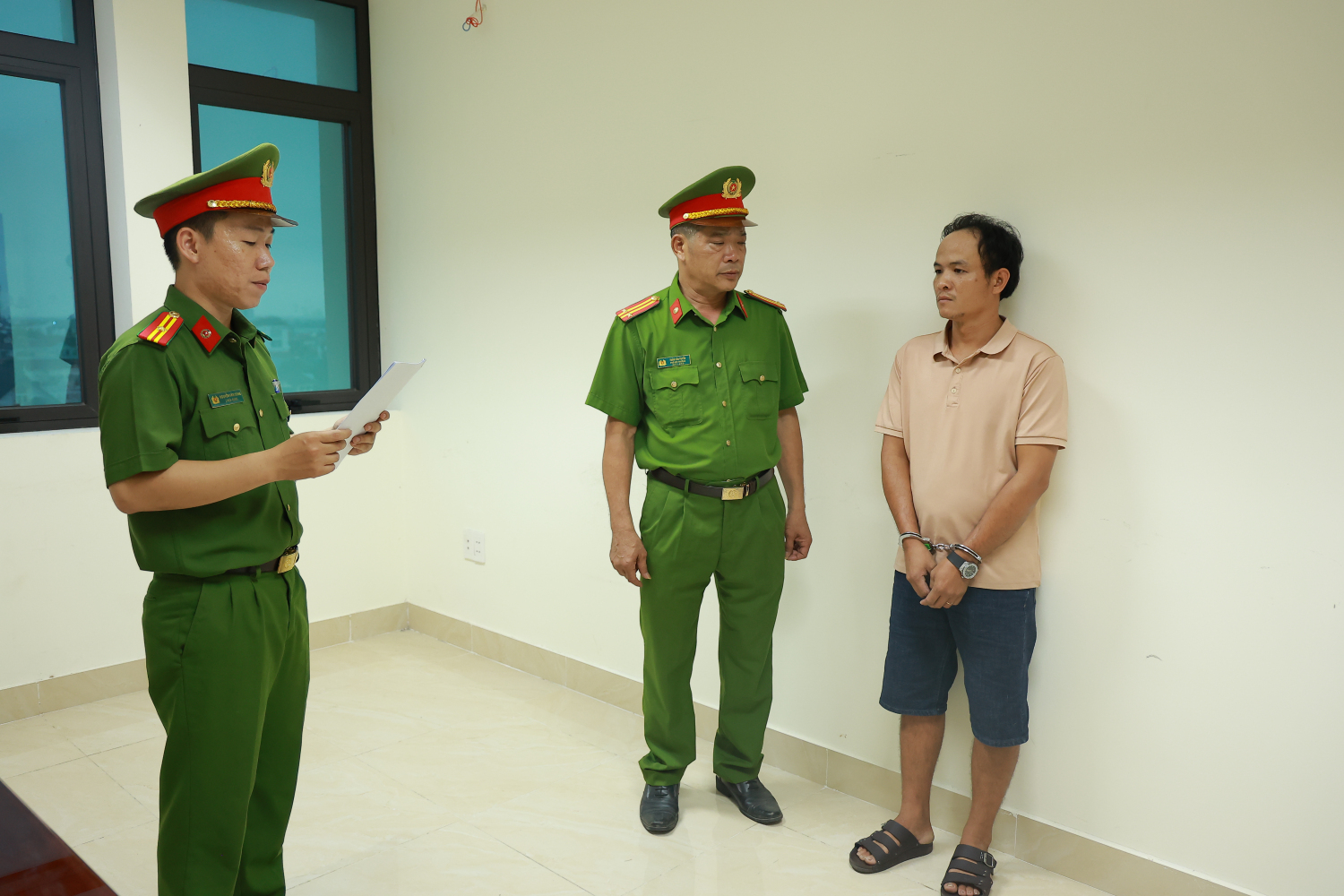 Vụ án cưỡng đoạt tài sản tại Cam Lộ: Tạm giữ Trần Văn Đầy Lớn - Ảnh 1. Vụ án cưỡng đoạt tài sản tại Cam Lộ: Tạm giữ Trần Văn Đầy Lớn - Ảnh 1.