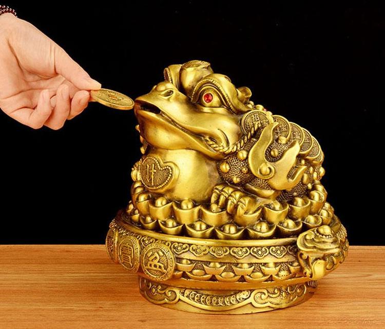 Bậc thầy phong thủy chỉ điểm: Phòng khách đặt 5 THỨ ĐỒ này, gia chủ hưởng lộc trời, phúc khí dồi dào! - Ảnh 2. Bậc thầy phong thủy chỉ điểm: Phòng khách đặt 5 THỨ ĐỒ này, gia chủ hưởng lộc trời, phúc khí dồi dào! - Ảnh 2.