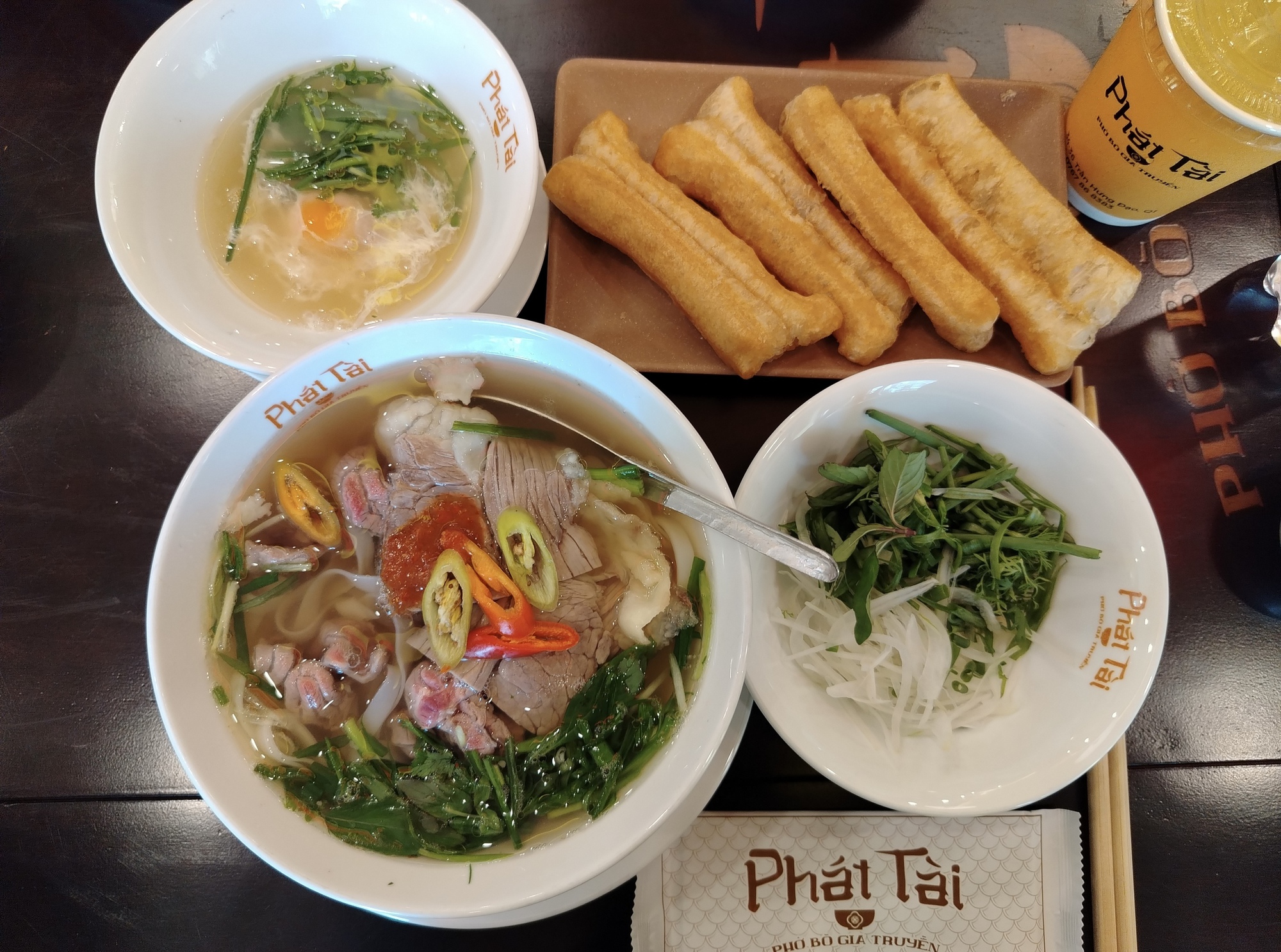 Đi đâu - ăn gì để tận hưởng trọn vẹn đại lễ 30/4 tại TP.HCM?- Ảnh 3.