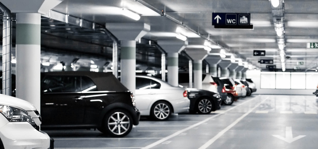 Loạt điểm gửi xe mở 24/24 gần khu diễu binh 30/4: B&atilde;i rộng, an ninh, kh&aacute;ch thỏa sức 