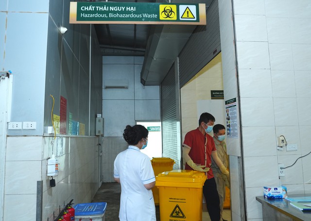 Bệnh viện Bạch Mai lên tiếng vụ bịa đặt về chất thải, yêu cầu điều tra- Ảnh 3.
