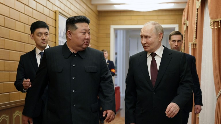Tổng thống Putin cảm ơn &ocirc;ng Kim Jong-un v&igrave; hỗ trợ qu&acirc;n sự- Ảnh 1.
