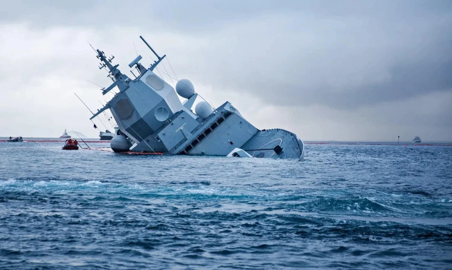 C&ocirc;ng ty Navantia phải đền b&ugrave; hơn 1 tỷ euro v&igrave; vụ ch&igrave;m khinh hạm Helge Ingstad - Ảnh 1.