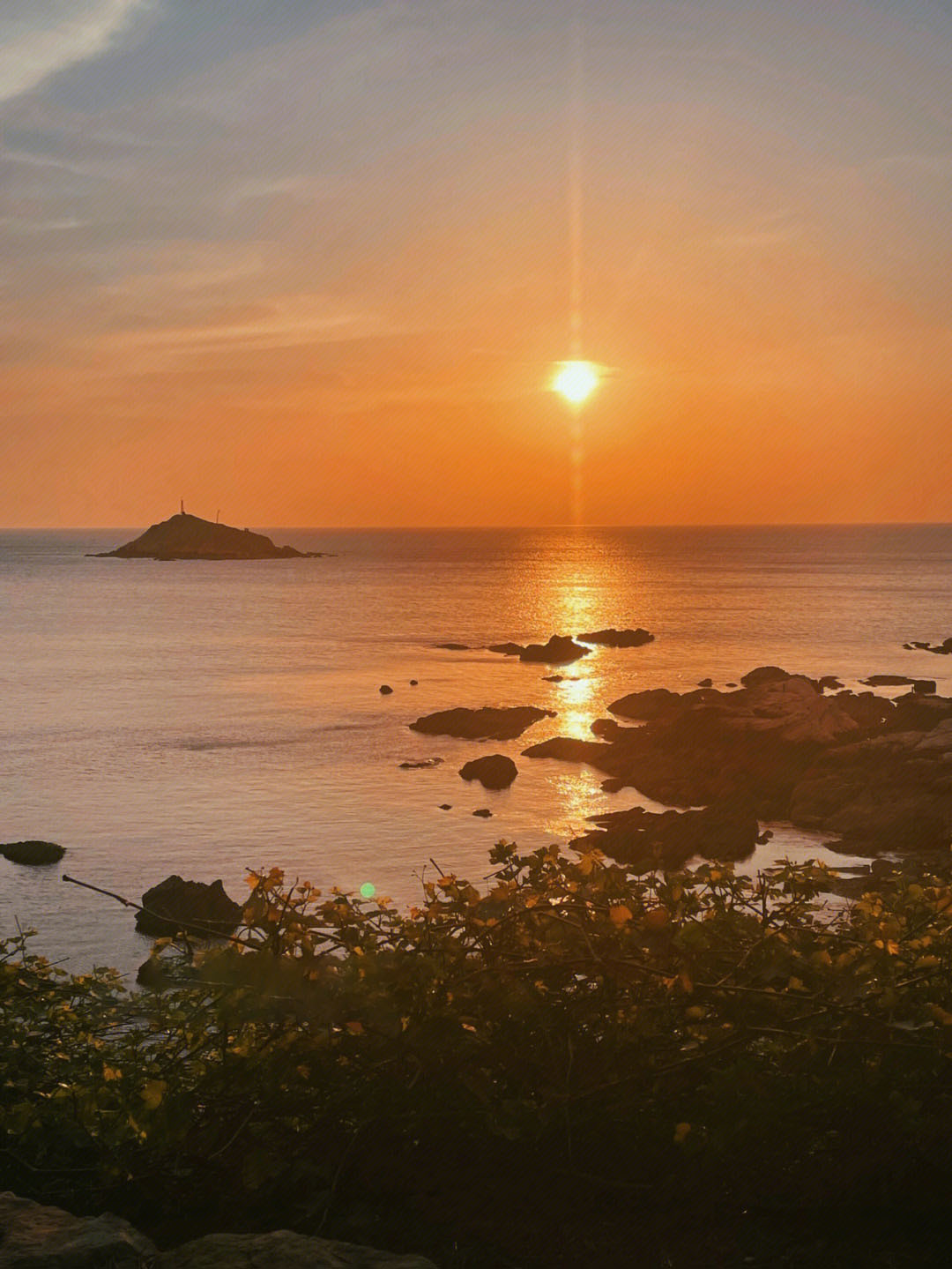 Rời xa th&agrave;nh phố, cặp đ&ocirc;i chọn thu&ecirc; đảo hoang 20.000m&sup2; để sống an nh&agrave;n &ldquo;dưỡng gi&agrave;&rdquo;: Ai cũng mơ ước nhưng kh&ocirc;ng phải ai cũng đủ dũng cảm để thực hiện!- Ảnh 2.