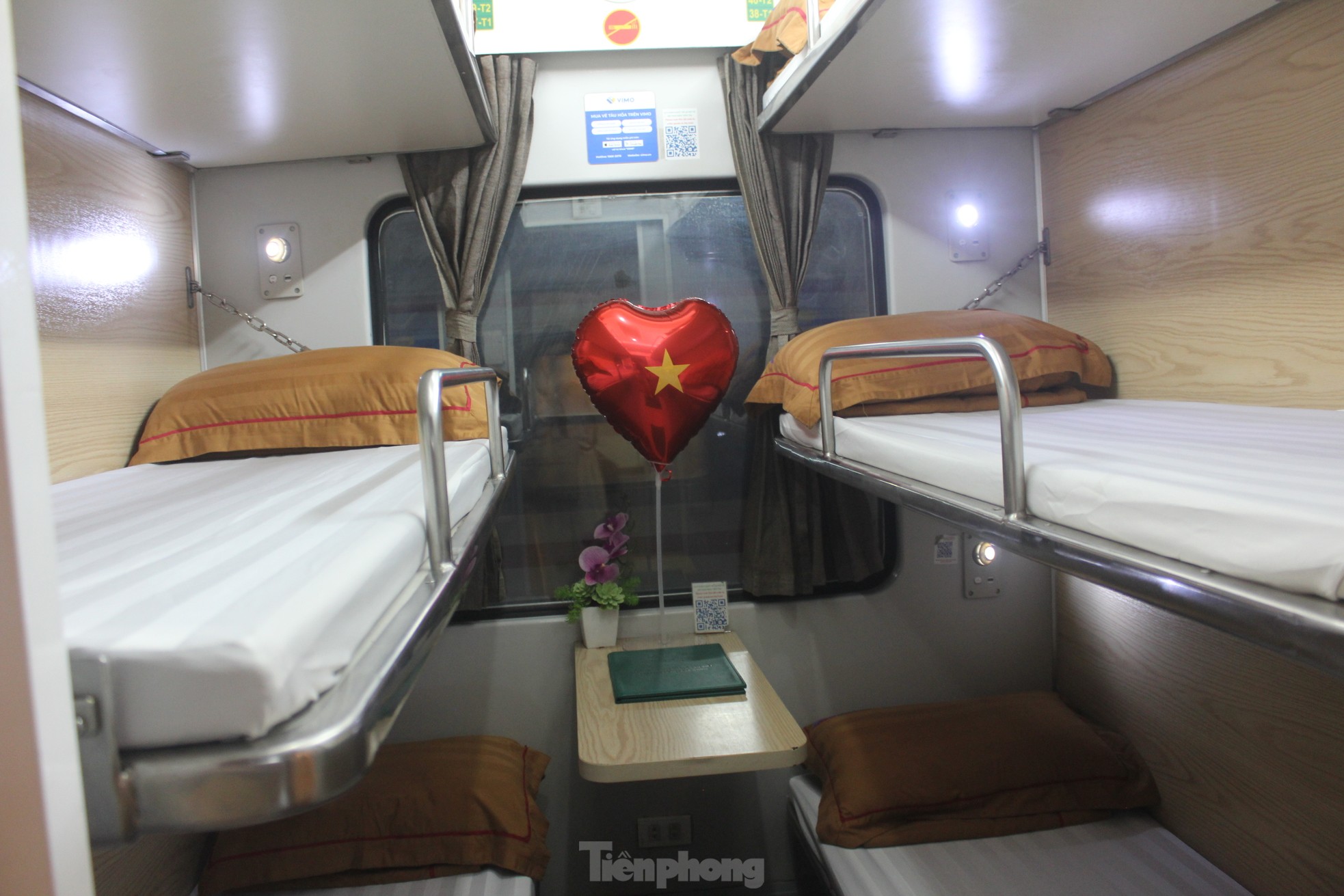 Xúc động hình ảnh đoàn tàu Thống Nhất kỷ niệm 50 năm giải phóng miền Nam - Ảnh 14.