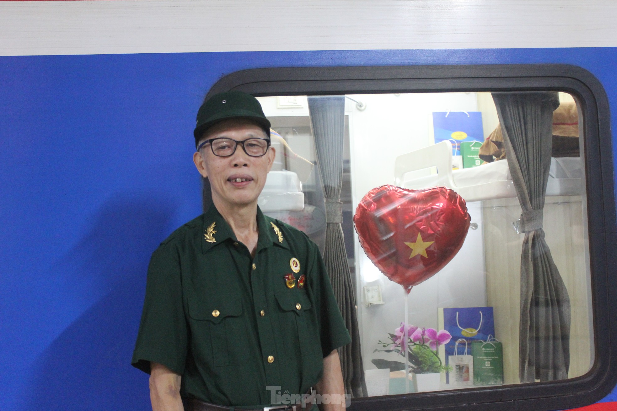 Xúc động hình ảnh đoàn tàu Thống Nhất kỷ niệm 50 năm giải phóng miền Nam - Ảnh 11.