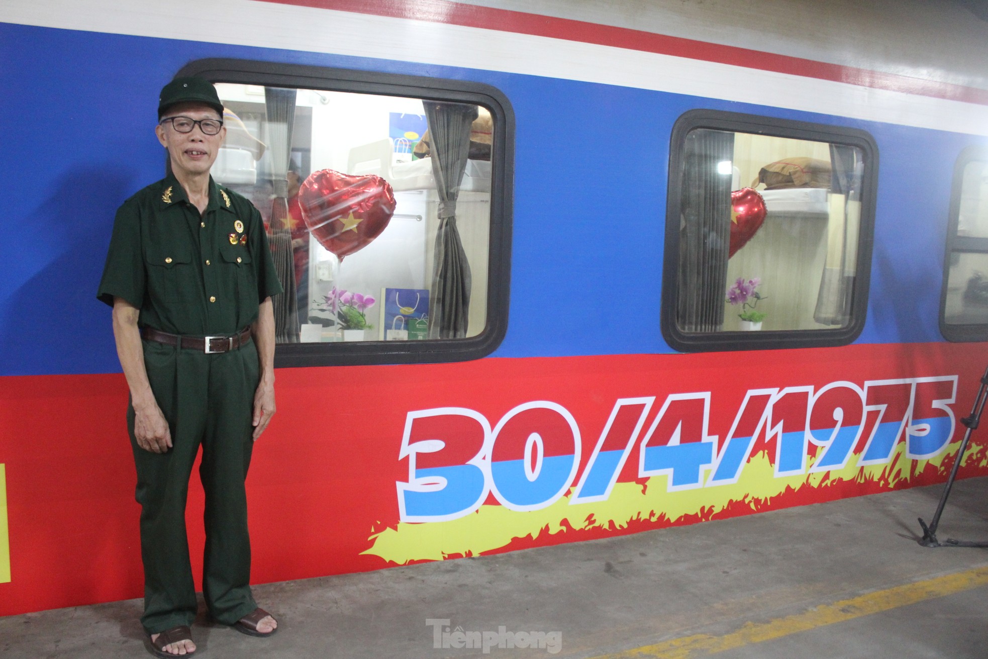 Xúc động hình ảnh đoàn tàu Thống Nhất kỷ niệm 50 năm giải phóng miền Nam - Ảnh 12.