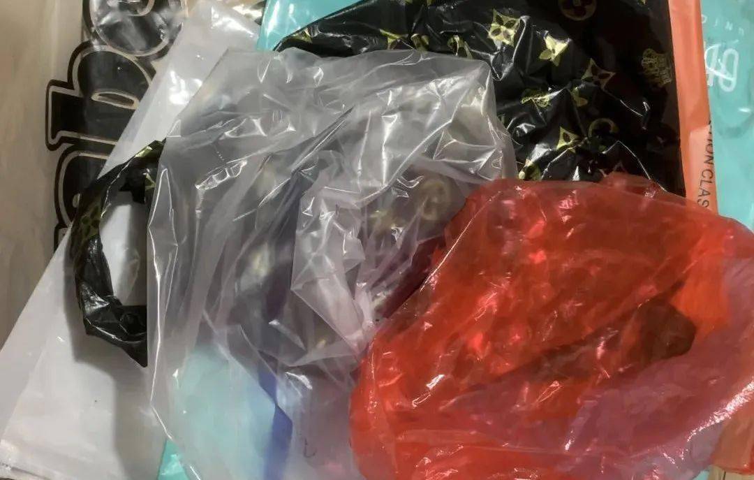 4 đồ vật quen thuộc trong nh&agrave; đang &acirc;m thầm biến tổ ấm th&agrave;nh "ổ bệnh", đừng tiếc rẻ m&agrave; giữ lại- Ảnh 4.