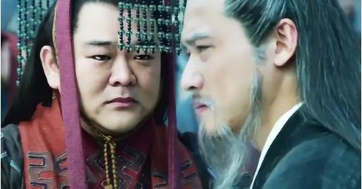 Vị tướng "bất tài" trong Tam Quốc: 71 tuổi vẫn bắn chết địch, được Khương Duy, Gia Cát Lượng khen ngợi - Ảnh 6.