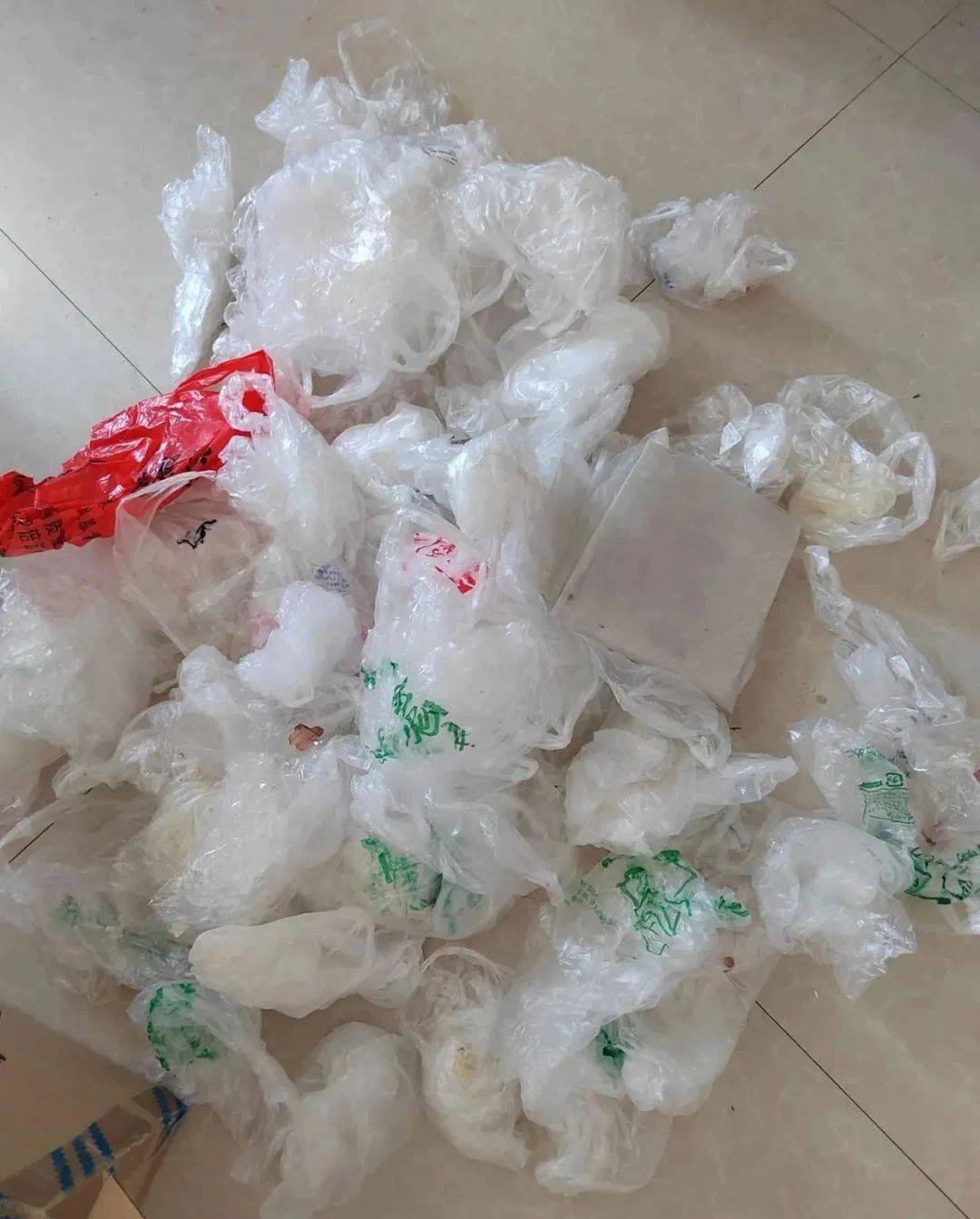 4 đồ vật quen thuộc trong nh&agrave; đang &acirc;m thầm biến tổ ấm th&agrave;nh "ổ bệnh", đừng tiếc rẻ m&agrave; giữ lại- Ảnh 3.