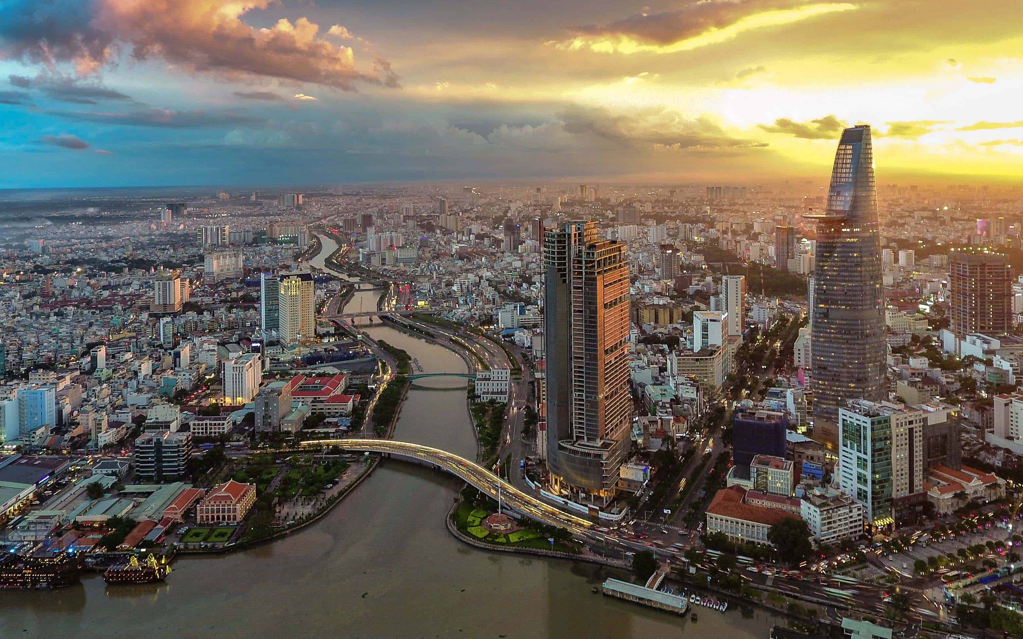 Chỉ số chứng khoán giảm vượt dự báo, vì sao Việt Nam không phải "ngắt bảng điện" như một số thị trường? - Ảnh 5.