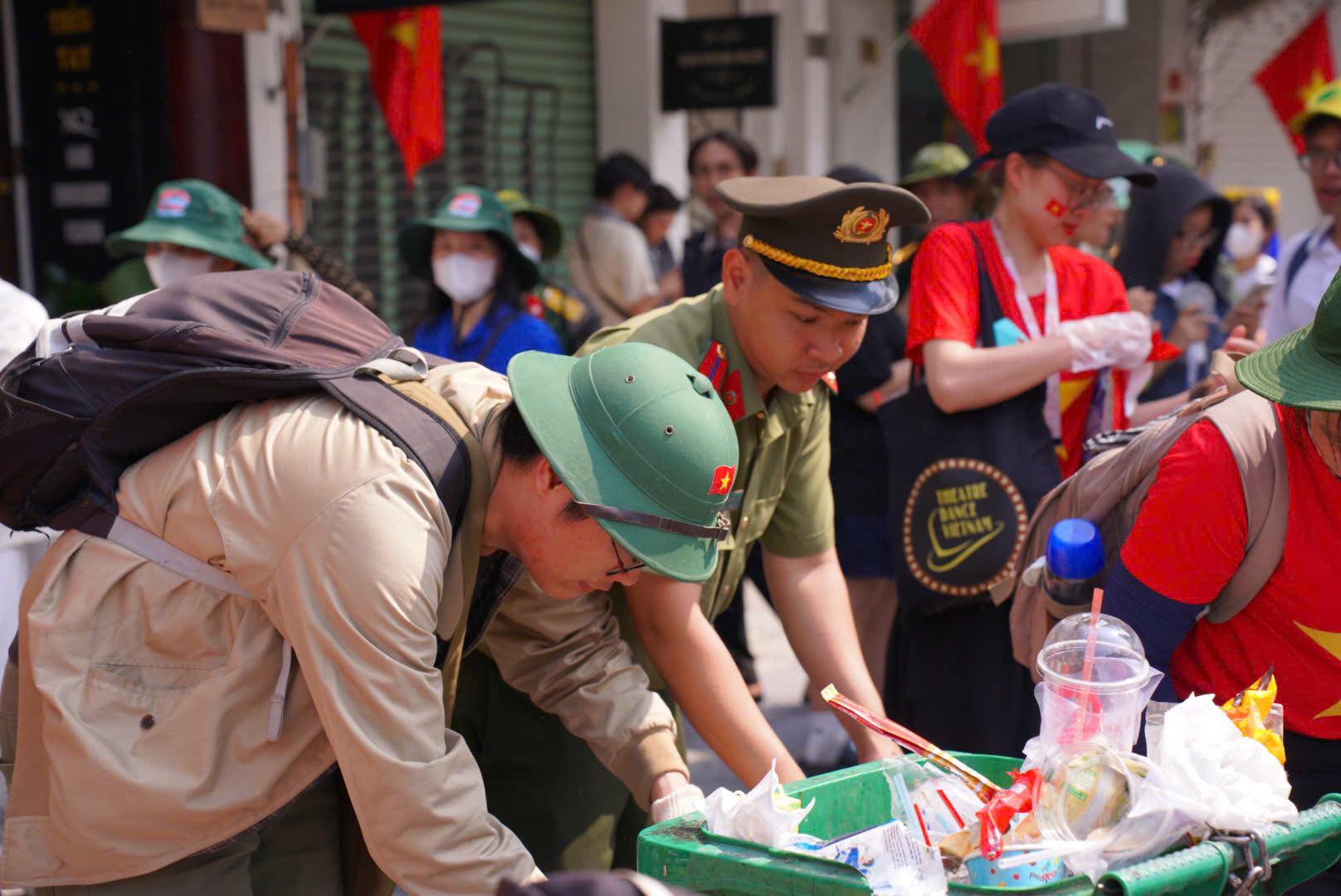 Màn tổng kết cực oách hậu "concert quốc gia": Flex mạnh nào, nếu bạn cũng góp 1 tay - Ảnh 1. Màn tổng kết cực oách hậu "concert quốc gia": Flex mạnh nào, nếu bạn cũng góp 1 tay - Ảnh 1.