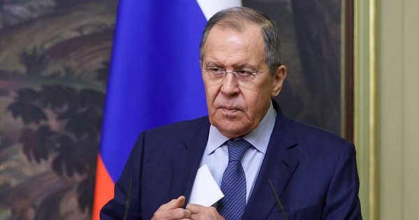 Ukraine k&ecirc;u gọi ngừng bắn 30 ng&agrave;y, xem x&eacute;t chuyển đổi từ USD sang euro - Ảnh 2.