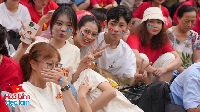 Toàn cảnh lễ diễu binh, diễu hành ngày 30/4 tại TP.HCM: Từng khoảnh khắc đều đáng nhớ!- Ảnh 66.