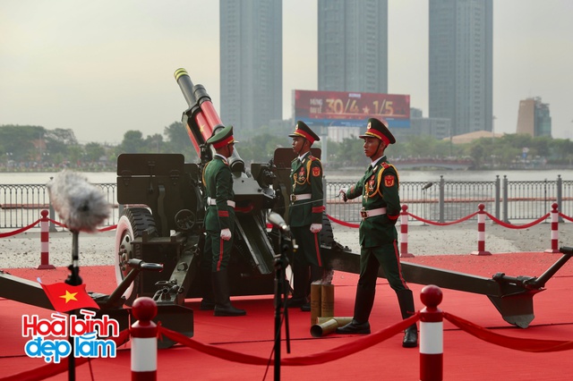 Toàn cảnh lễ diễu binh, diễu hành ngày 30/4 tại TP.HCM: Từng khoảnh khắc đều đáng nhớ!- Ảnh 80.