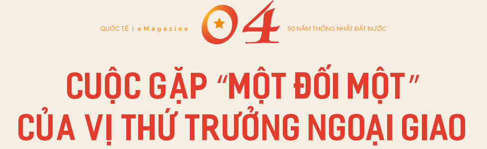 Trận đánh golf rượt đuổi, chuyến về Việt Nam của ông Nguyễn Cao Kỳ và hải trình đặc biệt chưa từng có ra Trường Sa - Ảnh 8.