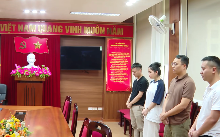 Bộ Công an yêu cầu những ai mua 135.000 hộp kẹo Kera của Quang Linh Vlogs và Hằng Du mục làm ngay điều này - Ảnh 2.