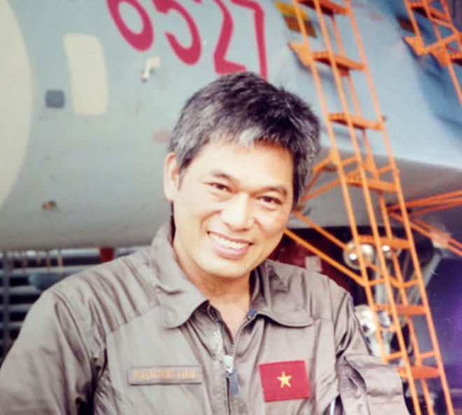 Phi công Việt Nam và cuộc chạm trán UFO kỳ bí năm 1972 - Ảnh 1.