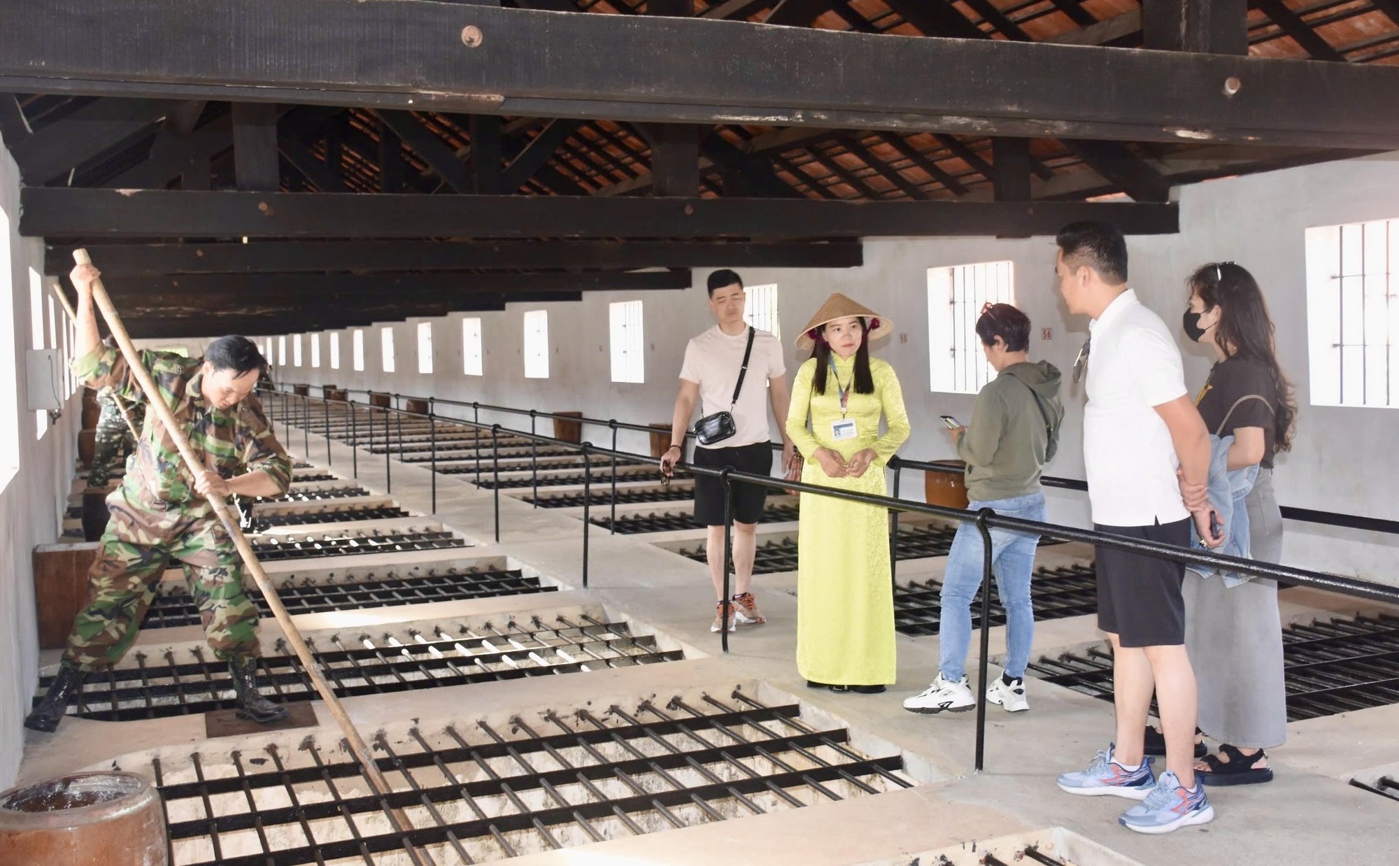 V&igrave; C&ocirc;n Đảo xanh- Ảnh 1.