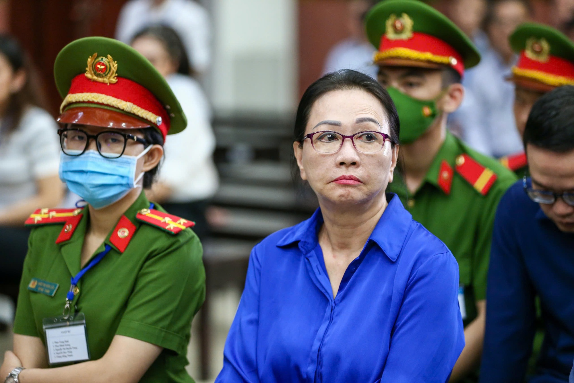 Diễn biến bất ngờ tại phiên xử phúc thẩm bà Trương Mỹ Lan- Ảnh 1. Diễn biến bất ngờ tại phiên xử phúc thẩm bà Trương Mỹ Lan- Ảnh 1.