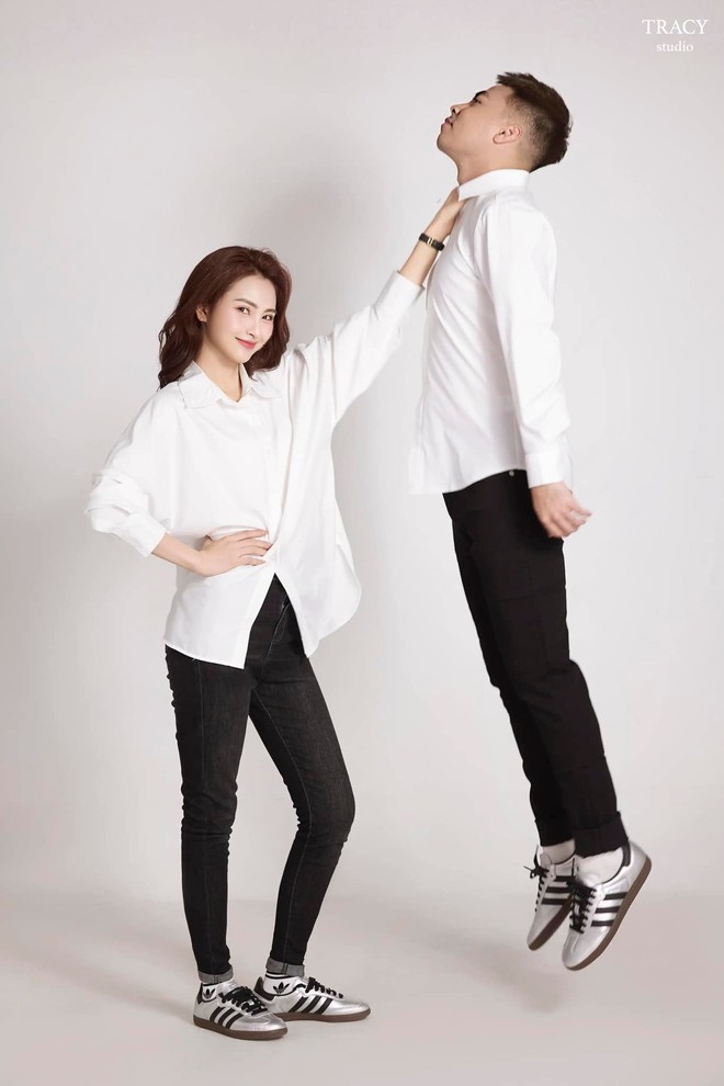 MC Huyền Trang Mù Tạt và bạn trai cầu thủ nổi tiếng trục trặc tình cảm sau 3 tháng hẹn hò?- Ảnh 2.