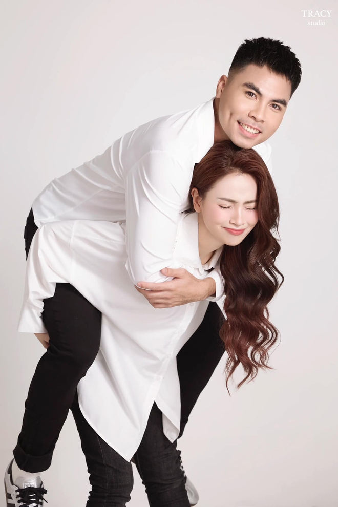 MC Huyền Trang Mù Tạt và bạn trai cầu thủ nổi tiếng trục trặc tình cảm sau 3 tháng hẹn hò?- Ảnh 5.