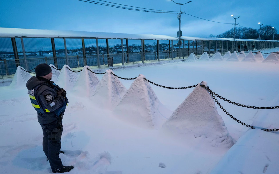 Điểm nóng xung đột ngày 8-4: Chiến lược phòng thủ "từng tấc đất" tại các nước Baltic- Ảnh 1. Điểm nóng xung đột ngày 8-4: Chiến lược phòng thủ "từng tấc đất" tại các nước Baltic- Ảnh 1.