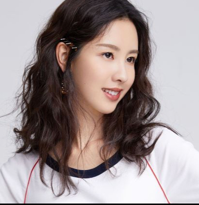 5 mỹ nh&acirc;n Cbiz l&agrave; &ldquo;khắc tinh&rdquo; với nụ cười: Lưu Diệc Phi chưa bằng tr&ugrave;m cuối- Ảnh 25.