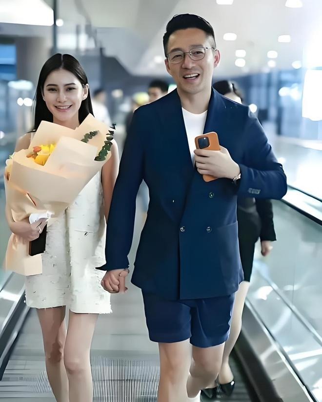 Chồng cũ cưới hot girl sau 3 tháng Từ Hy Viên qua đời: Đón dâu bằng trực thăng, váy cưới đính 999 viên kim cương!- Ảnh 4. Chồng cũ cưới hot girl sau 3 tháng Từ Hy Viên qua đời: Đón dâu bằng trực thăng, váy cưới đính 999 viên kim cương!- Ảnh 4.