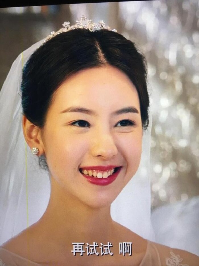 5 mỹ nh&acirc;n Cbiz l&agrave; &ldquo;khắc tinh&rdquo; với nụ cười: Lưu Diệc Phi chưa bằng tr&ugrave;m cuối- Ảnh 27.