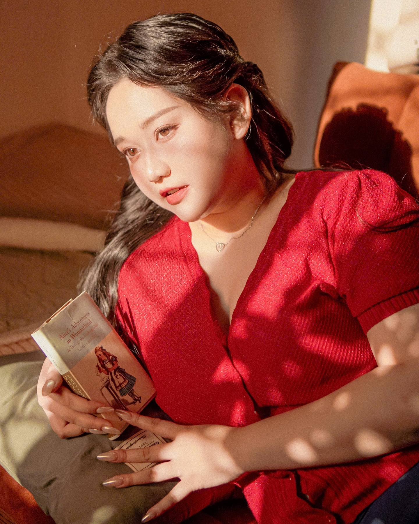 H&igrave;nh ảnh mới nhất g&acirc;y bất ngờ của Tr&uacute;c Anh (Mắt Biếc) hậu n&acirc;ng cơ mặt- Ảnh 4.