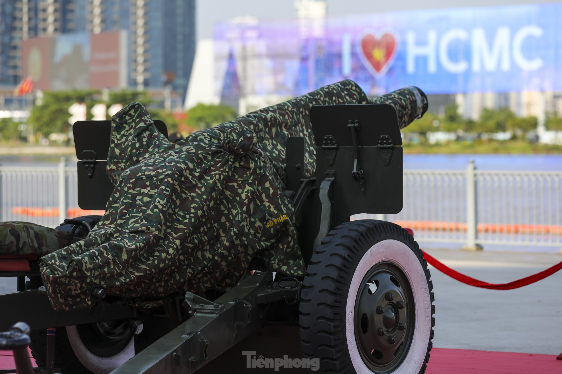 Dàn đại bác bến Bạch Đằng sẵn sàng cho Lễ kỷ niệm 30 / 4 - Ảnh 7.