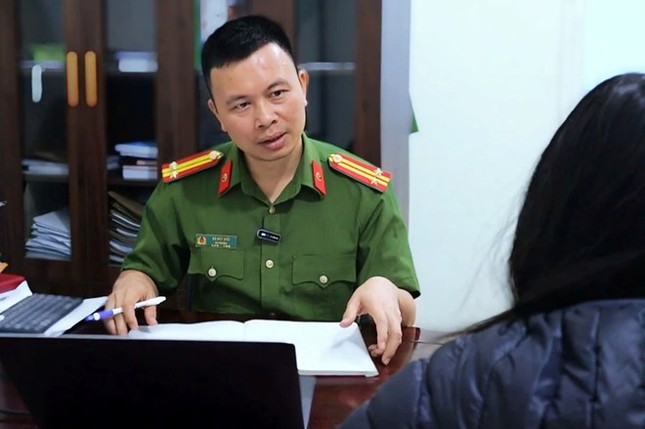 Gi&aacute;o vi&ecirc;n bị lừa đảo qua điện thọai mất gần 800 triệu đồng tại Nghệ An - Ảnh 1.