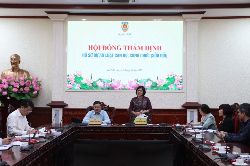 Đề xuất bỏ ngạch công chức cần được xem xét thận trọng- Ảnh 1.