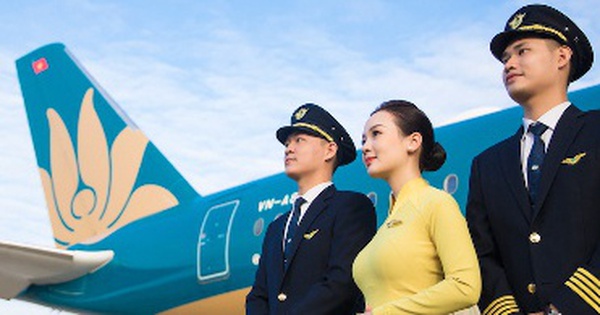 Giá vàng giảm sốc rồi "quay xe" sau tin Mỹ tạm hoãn tăng thuế, chuyên gia chắc nịch về mức đỉnh lịch sử - Ảnh 2.