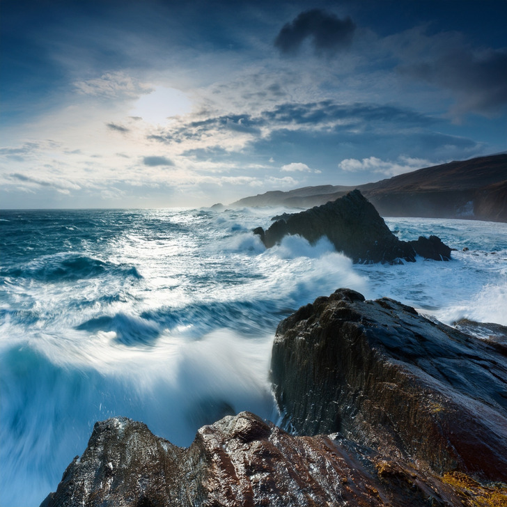 Hình ảnh lạ xuất hiện giữa đại dương khiến các nhà khoa học đau đầu: Bí mật là gì?- Ảnh 2.