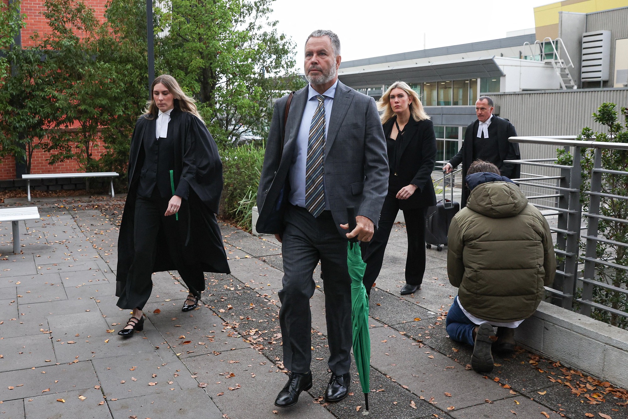 Vụ án chấn động: Người phụ nữ bị cáo buộc giết hại 3 thành viên gia đình chồng cũ sau món bò Wellington "định mệnh" - Ảnh 4. Vụ án chấn động: Người phụ nữ bị cáo buộc giết hại 3 thành viên gia đình chồng cũ sau món bò Wellington "định mệnh" - Ảnh 4.