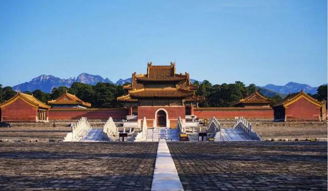 Sau tế lễ cha, vì sao Càn Long lập tức san phẳng mộ phần của Điền Văn Kính, một cận thần của Ung Chính? - Ảnh 1.