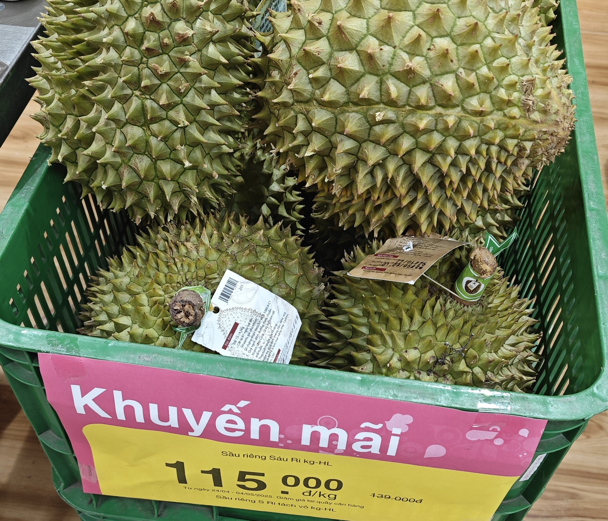 Sầu riêng loạn giá, xuất khẩu giảm sâu- Ảnh 2.